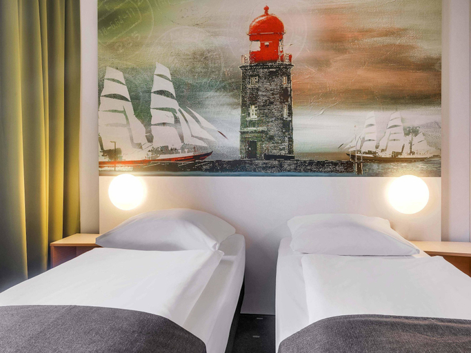 Bedroom 4, B&B Hotel Bremerhaven, Bremerhaven