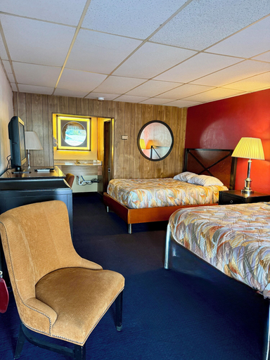 Bedroom 3, Virginian Motel, Patrick