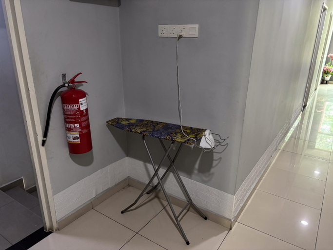 Others 1, Ho Hotel Batu Berendam C, Malacca City