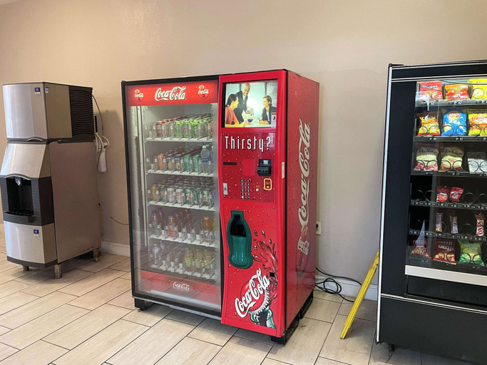Food & Drinks 5, Studio 6 Suites North Richland Hills, TX, Tarrant