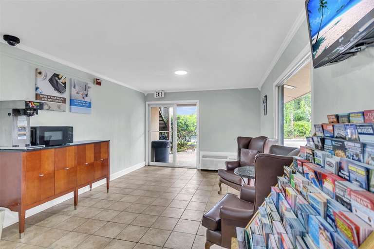 Others 5, Motel 6 Summerville, SC – Charleston, Berkeley