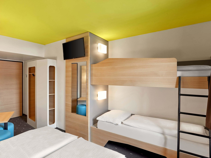 Bedroom 4, B&B Hotel Trier, Trier