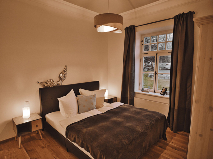 Bedroom 3, Feriendomizil Villa Neidstein, Amberg-Sulzbach