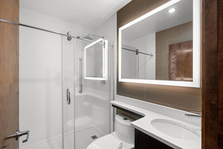 Bathroom 4, Comfort Inn Prospect Park - Brooklyn, New York
