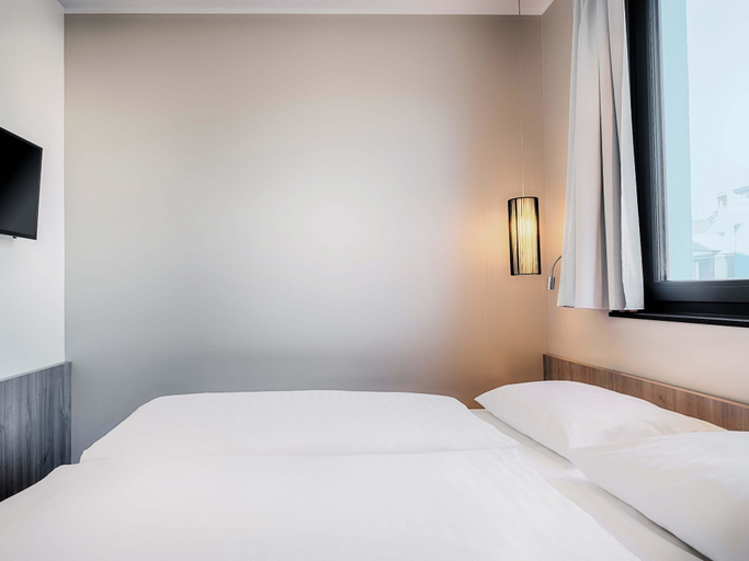 Bedroom 3, B&B Hotel Nürnberg-Plärrer, Nürnberg