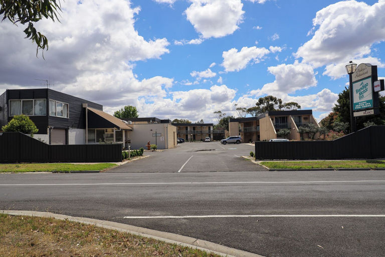 Exterior & Views 2, Bendigo Motor Inn, Gr. Bendigo - Inner West