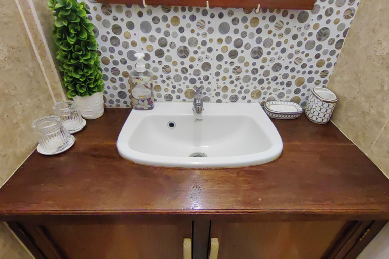 Bathroom 5, BING-VICE TOURIST INN Port Barton , San Vicente