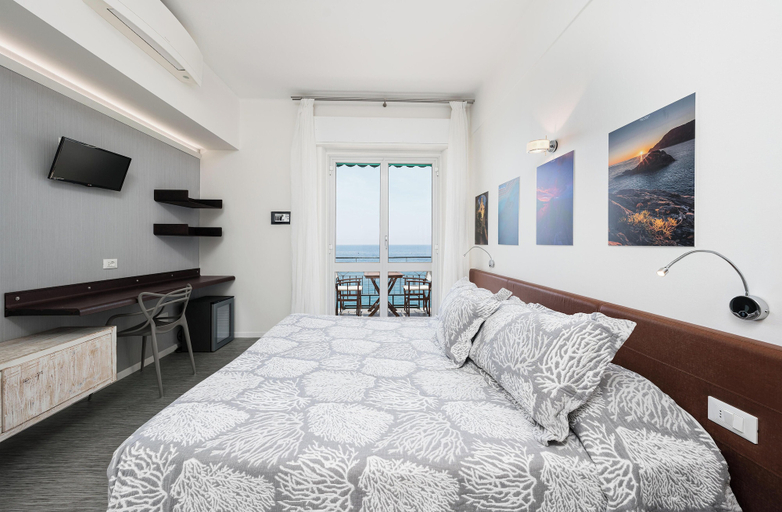 Bedroom 2, Al Mare, La Spezia