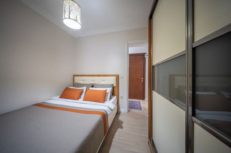 Bedroom 3, Feyza Apartments, Fatih