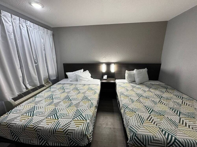 Bedroom 3, Motel 6 Bismarck, Burleigh