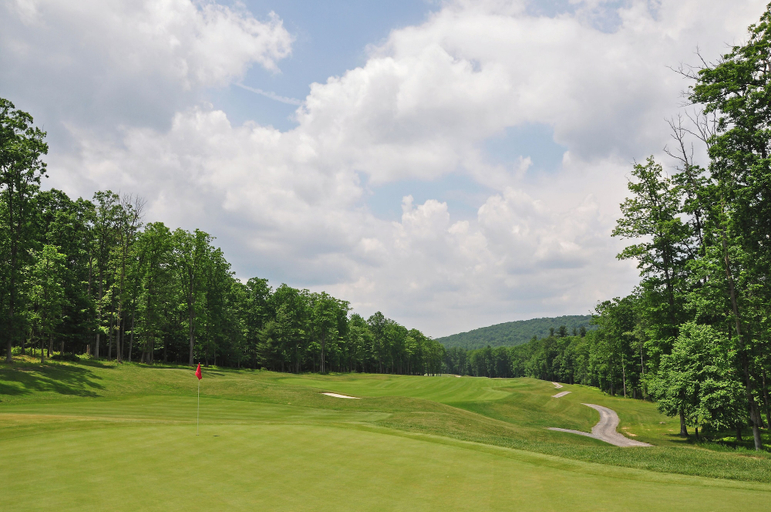 Others 1, Bear Trap by Taylor Made Deep Creek, Garrett