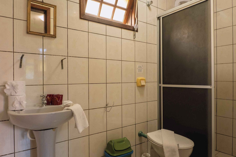 Bathroom 3, HANNA Amsterdam Hotel & Events, Florianopolis