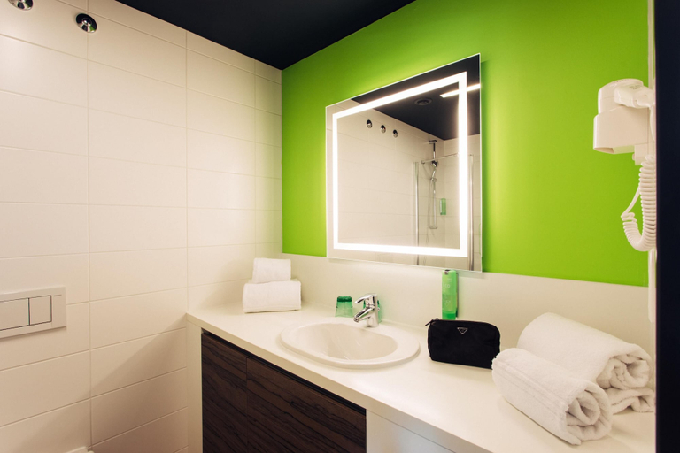 Bathroom 4, harry’s home Wien hotel & apartments, Wien