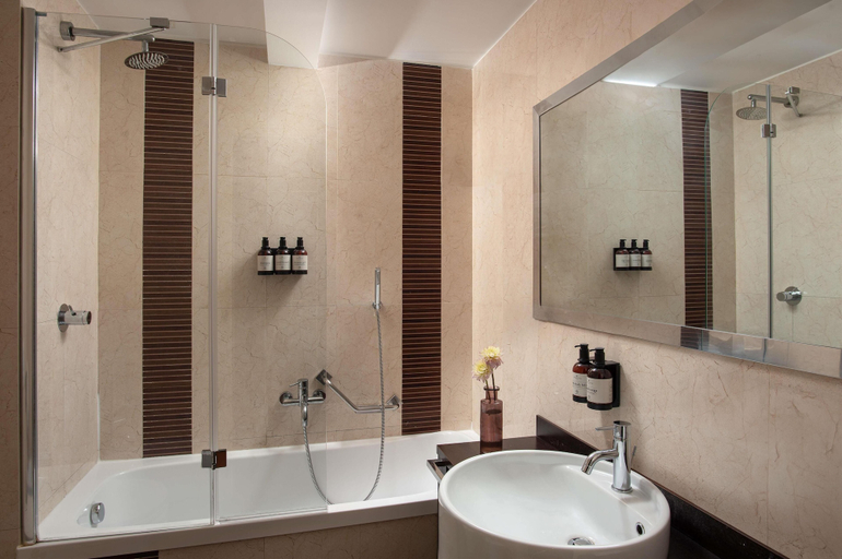 Bathroom 4, NH Collection Roma Giustiniano, Rome