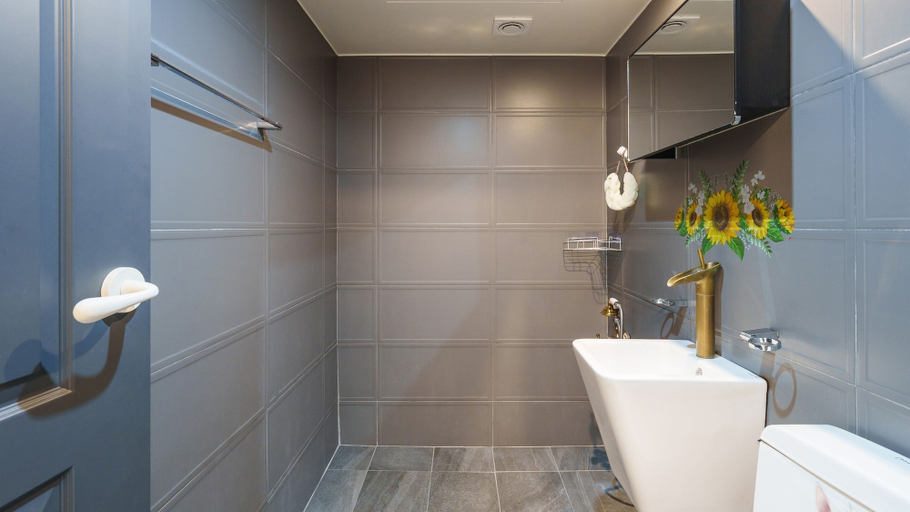 Bathroom 4, Yeosu Yegreena Spa Pension, Yeosu