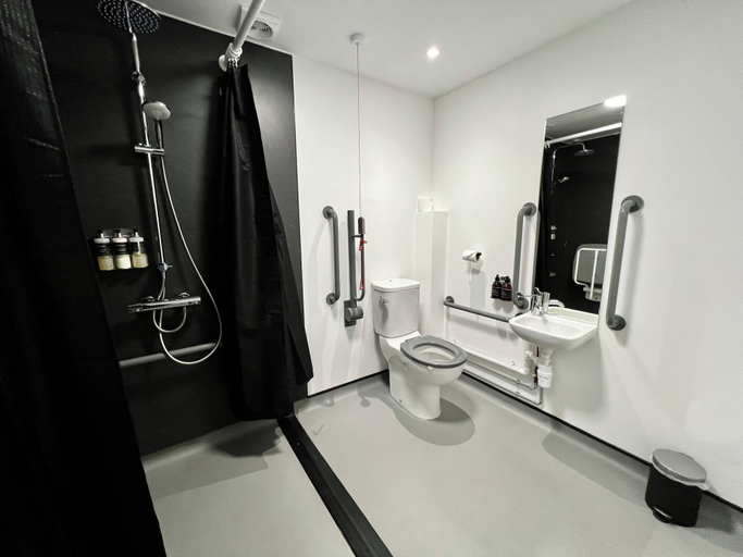 Bathroom 3, Base Camp Hotel Nevis Range, Highland