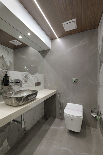 Bathroom 4, Planet Boutique Hotel, Mumbai Suburban