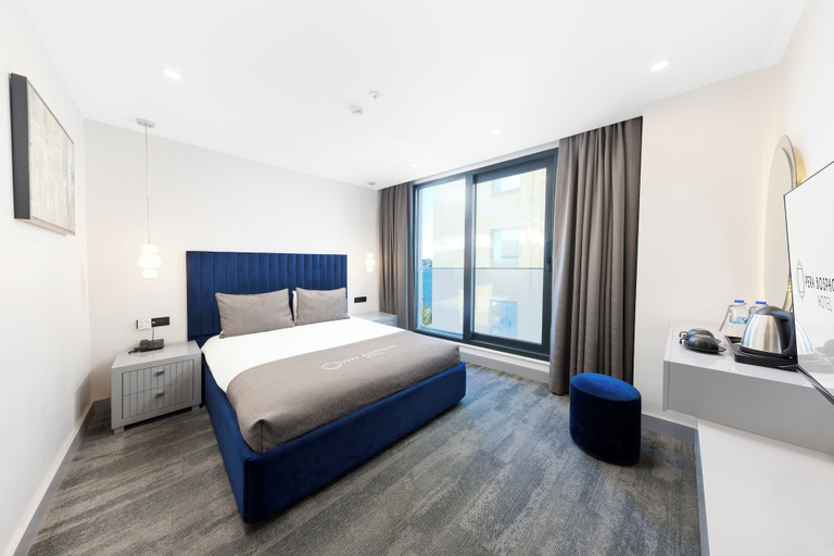 Bedroom 4, Pera Bosphorus Hotel, Beyoğlu