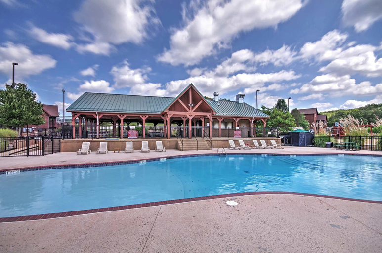 Sport & Beauty, The View at Stonebridge, Stone