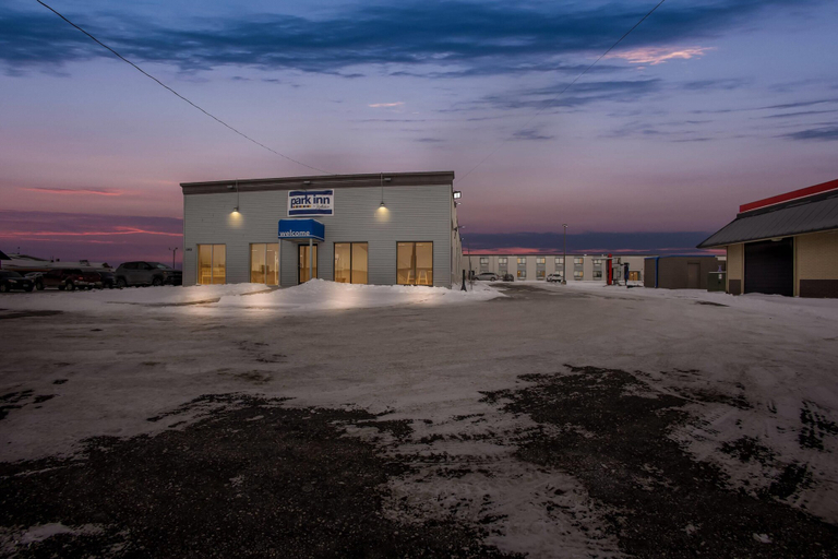 Exterior & Views 2, Park Inn by Radisson, Fargo West Acres, Cass