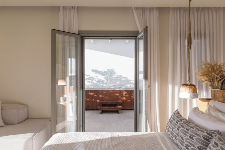 Bedroom 4, 18 Grapes Hotel, South Aegean