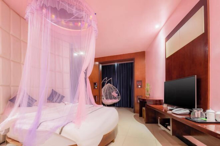 Bedroom 3, Jindian Business Hotel, Hainan