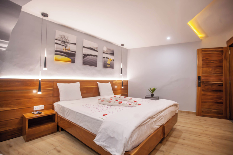 Bedroom 3, Hotel Flamboyants, Mbour