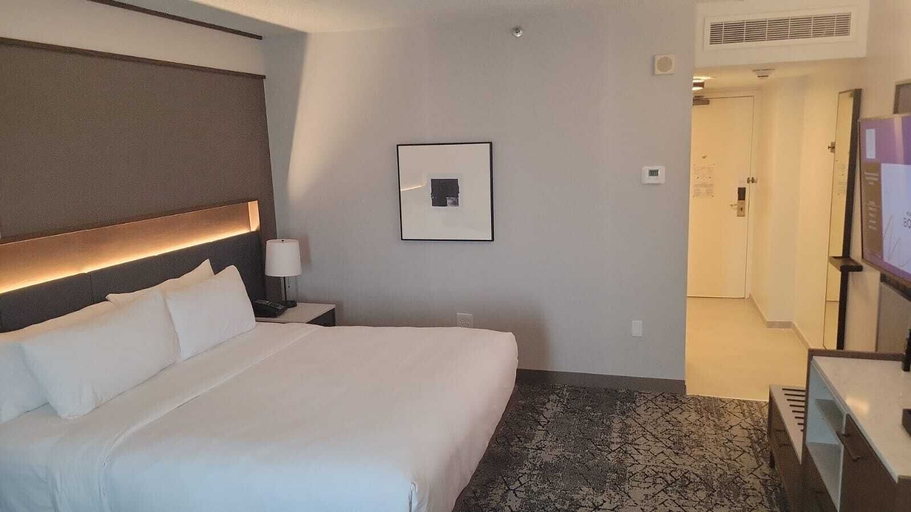 Bedroom 2, The Plaza Hotel Columbus at Capitol Square, Franklin