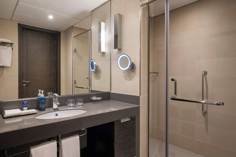 Bathroom 5, Four Points by Sheraton Al Ain, Al Ain