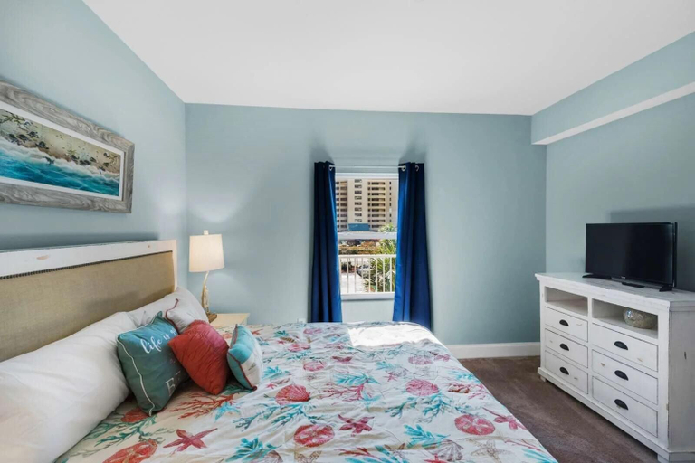 Bedroom 4, Laketown Wharf 116, Bay