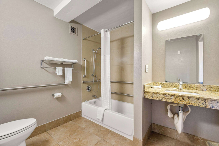 Bathroom 5, Motel 6 Decatur, GA, DeKalb