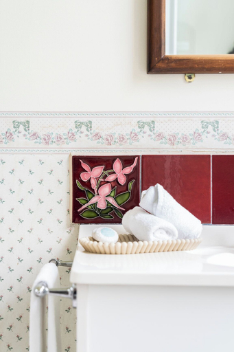 Bathroom, Seaview House, Queenscliffe