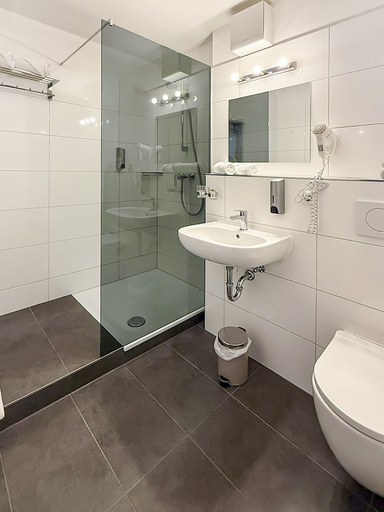 Bathroom 4, STADT-Hotel Lörrach, Lörrach