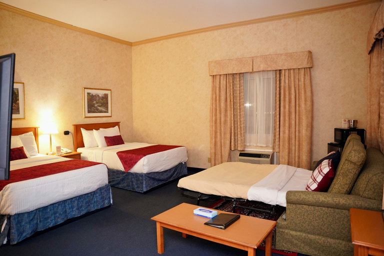 Bedroom 3, Glengate Hotel & Suites, Niagara