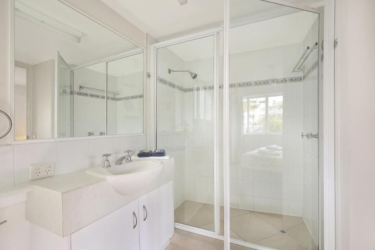 Bathroom 5, Beachside Mooloolaba, Maroochy - Mooloolaba