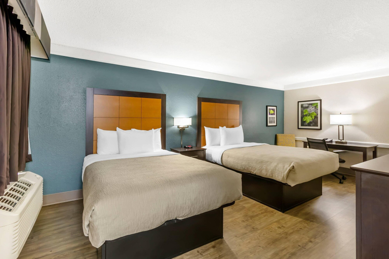 Bedroom 3, Quality Inn & Suites North Charleston - Ashley Phosphate, Charleston