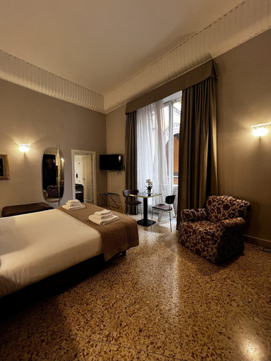 Bedroom 4, Dimora Donna Elena, Napoli