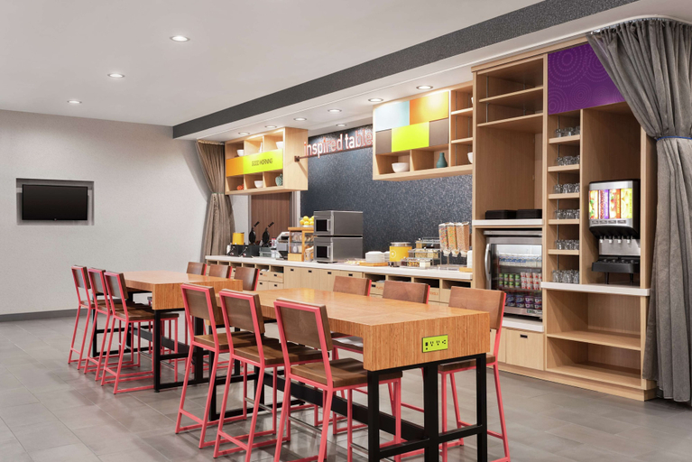 Food & Drinks 5, Home2 Suites by Hilton Columbia Harbison, Richland