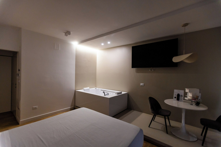 Bedroom 2, Centoquindici Rooms & Suite, Pescara