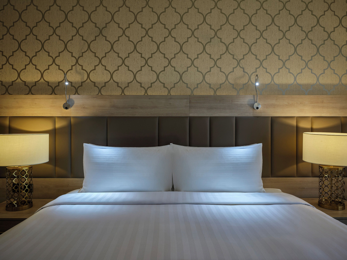 Bedroom 3, DoubleTree by Hilton Makkah Aziziyah, Makkah