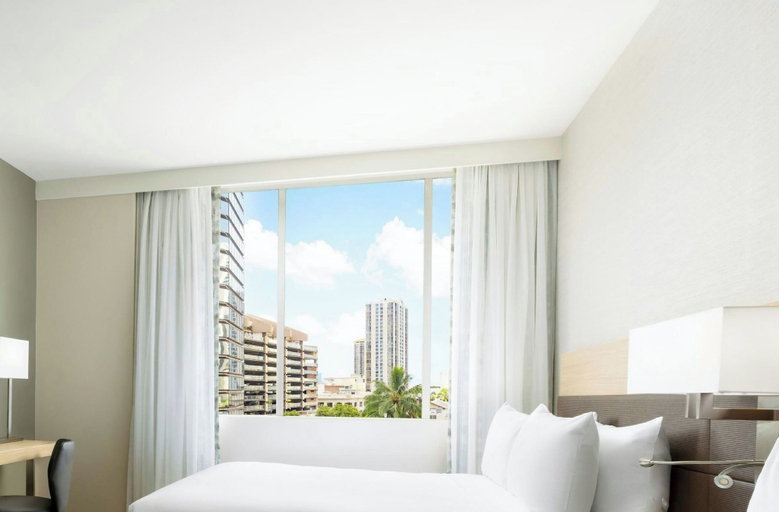 Bedroom 3, AC Hotel by Marriott Honolulu, Honolulu