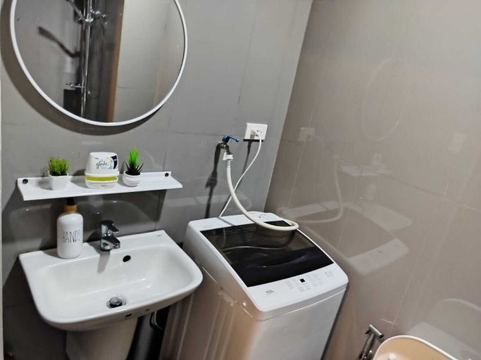 Bathroom 5, SMDC Air Residences Makati, Makati City