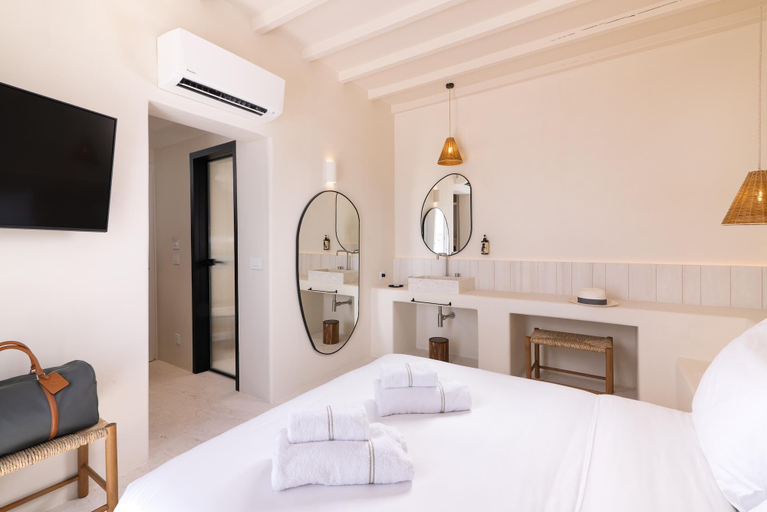 Bedroom 3, Porto Mykonos, South Aegean