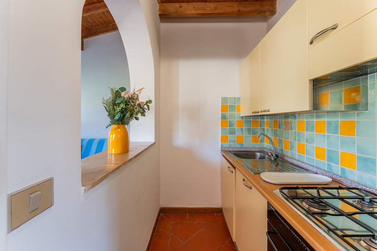 Others 5, Graziose Ville con A.C e piscina comune, Sassari