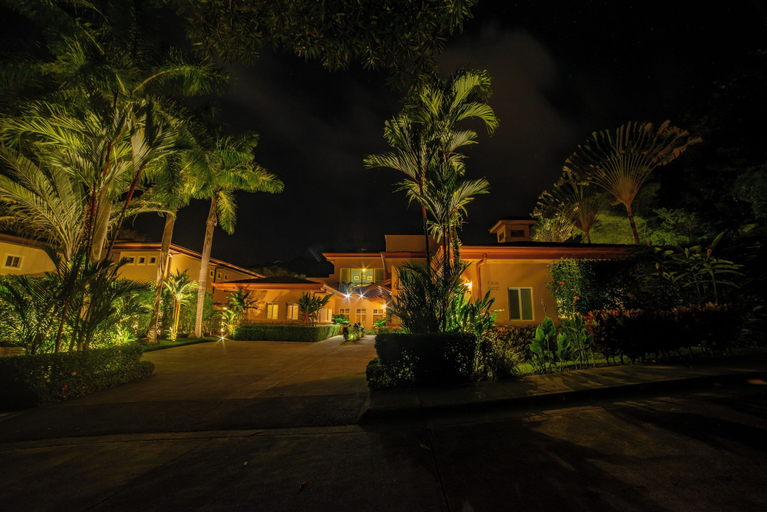 Exterior & Views 2, Casa Oasis, Garabito
