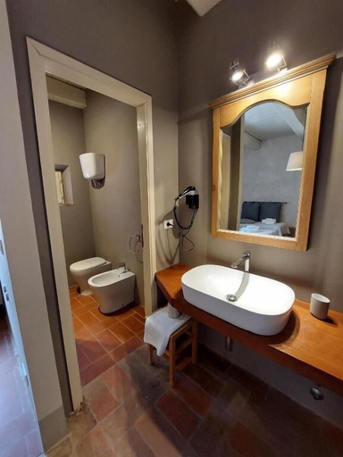 Bathroom 4, Tenuta la Fratta, Siena