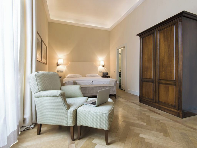 Bedroom 3, Grand Hotel della Posta, WorldHotels Distinctive, Sondrio