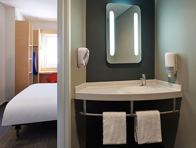 Bathroom 5, Ibis Culiacan, Culiacán