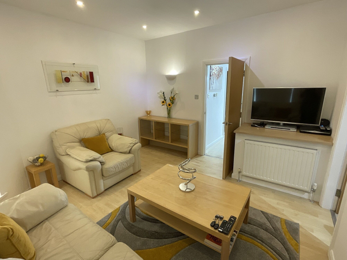 Others 5, Earle House Serviced Apartments, Cheshire East