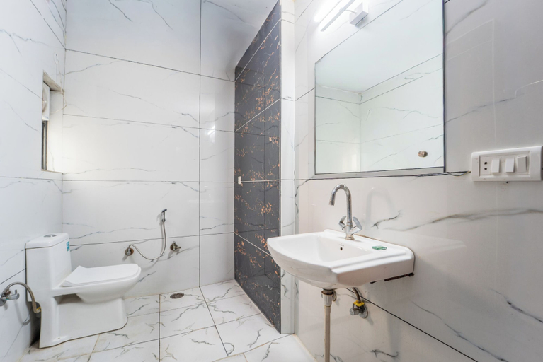 Bathroom, Hotel Royal Primes, Jaipur